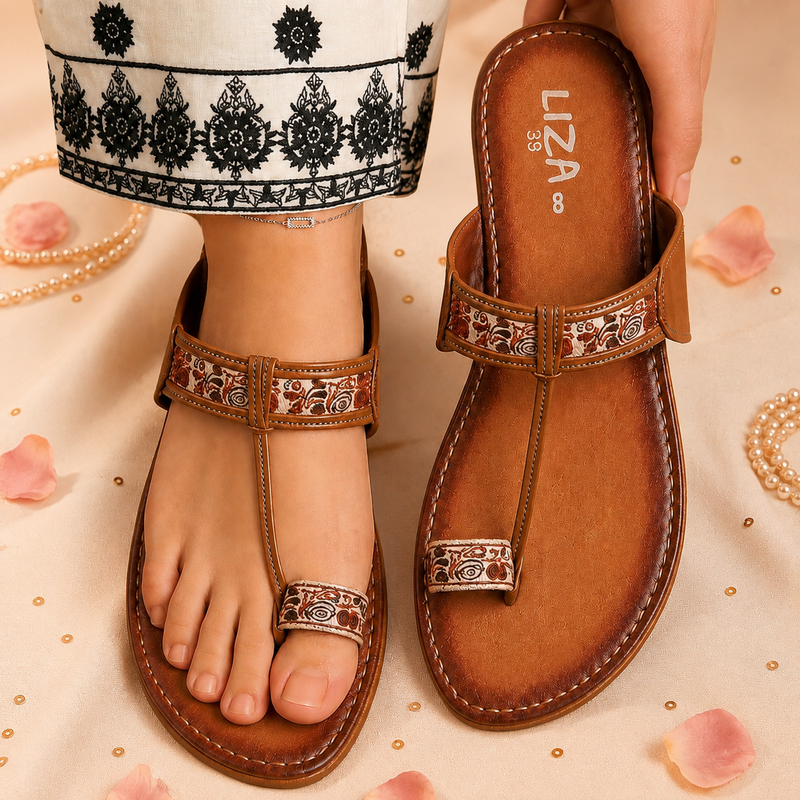 Honey Gold Classic Floral  print Kolhapuri